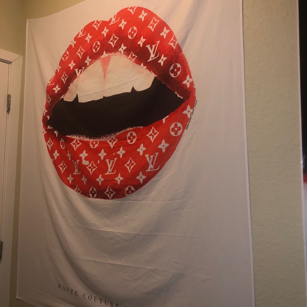 louis vuitton lips tapestry